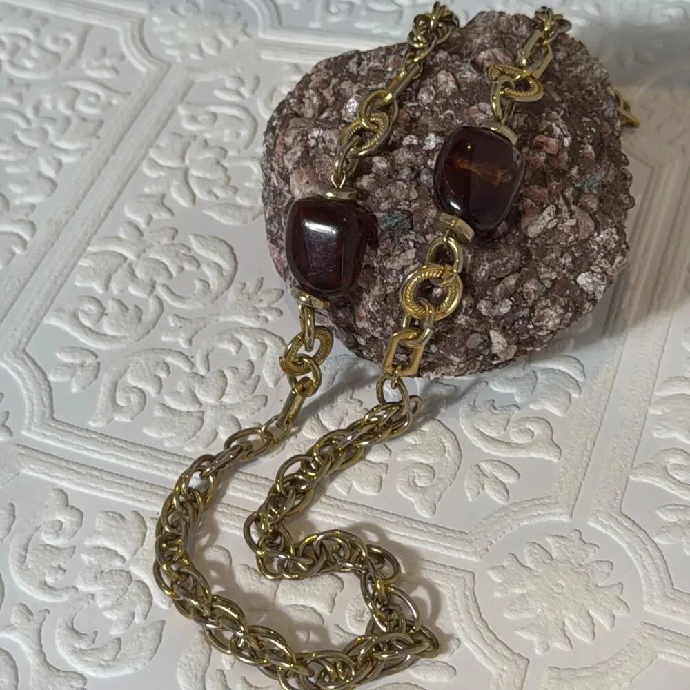 Vintage Gold Tone Long Chunky Chain Necklace With‎ Faux Amber Beads 30”